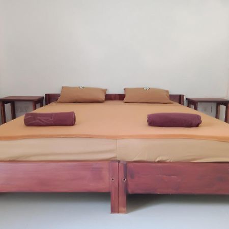 J A Homestay Kuta  ภายนอก รูปภาพ